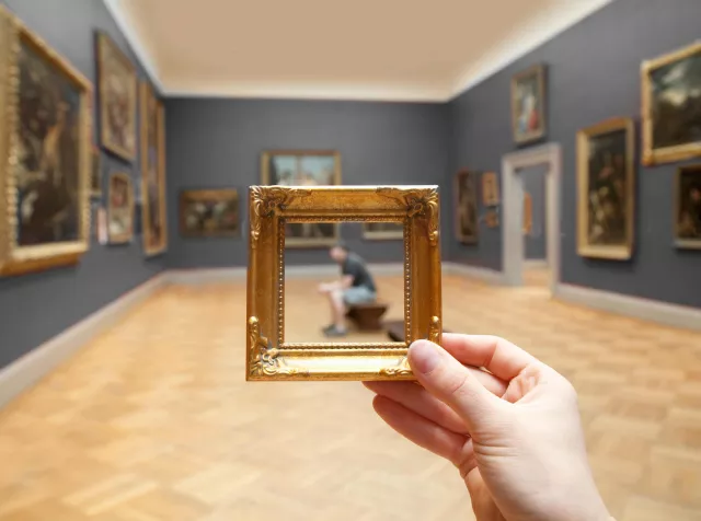 Salary Chèque Culture Musée Portage Salarial Crypto