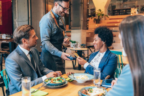 Salary Tickets Restaurant Lunch Paiement Portage Salarial Crypto